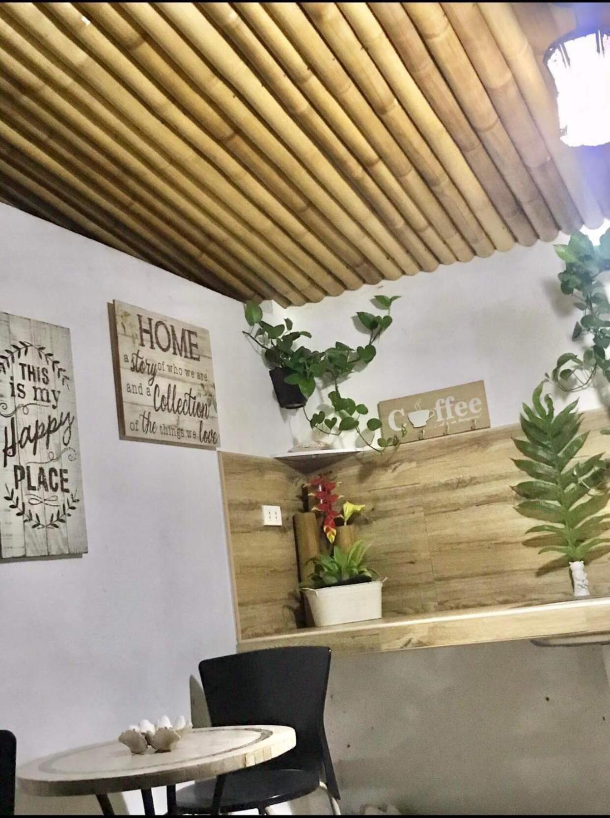 Готель Sunshine'S Haven Ronda Екстер'єр фото